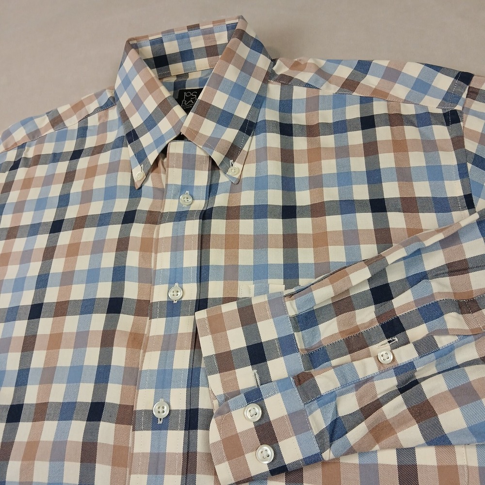 Jos A Bank Executive Small Mens Shirt 22x26 Twill Button Down Long Sleeve